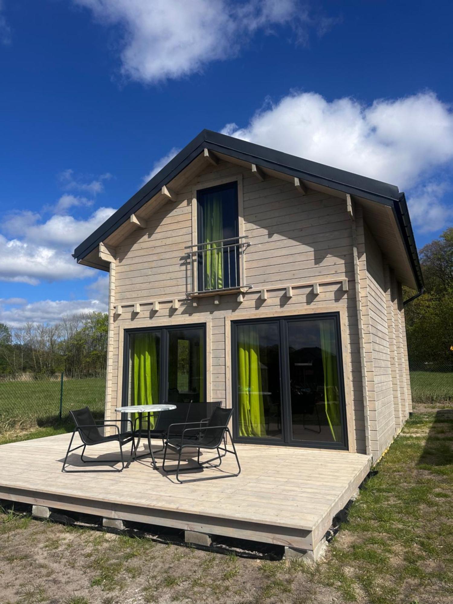 Chatki Nad Wodnym Zakatkiem. Villa Wapnica  Exterior foto